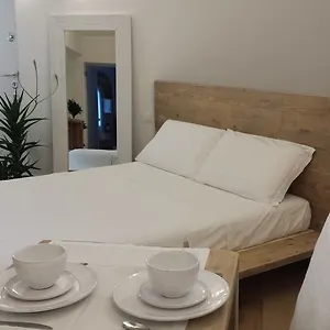 La Torre Medioevale Nocleg ze śniadaniem Marne di Filago